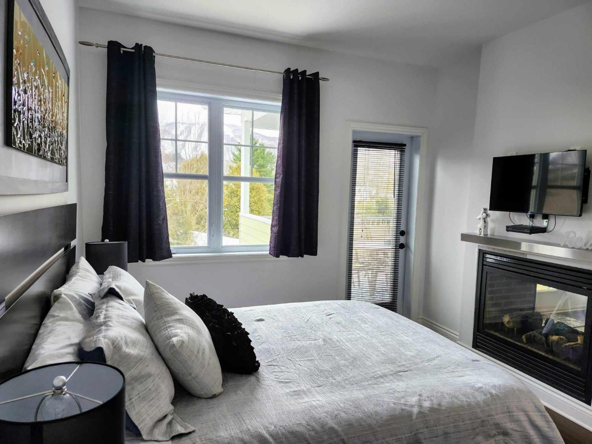 Le 201 Champlain Bromont Apartment ภายนอก รูปภาพ