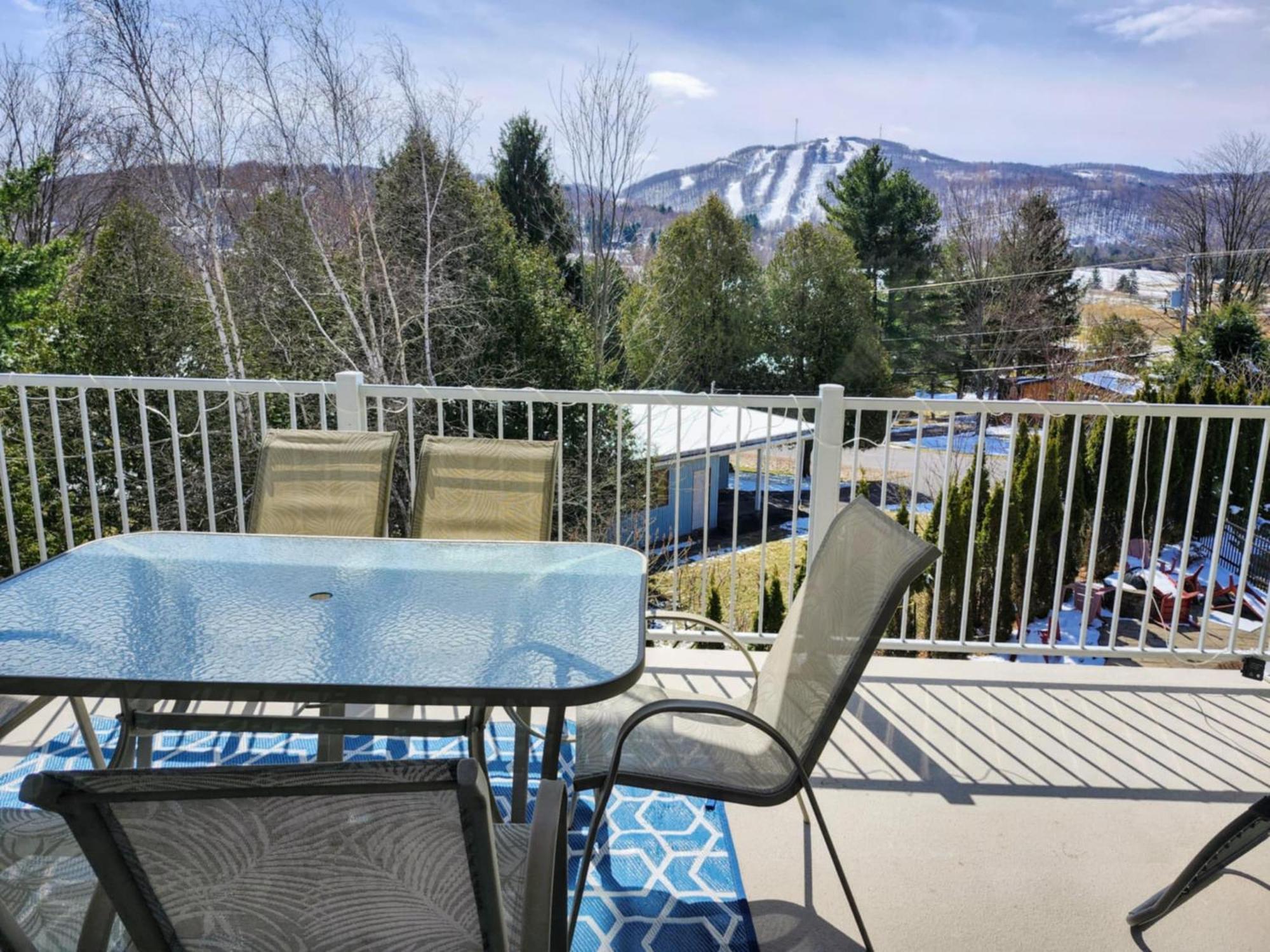 Le 201 Champlain Bromont Apartment ภายนอก รูปภาพ